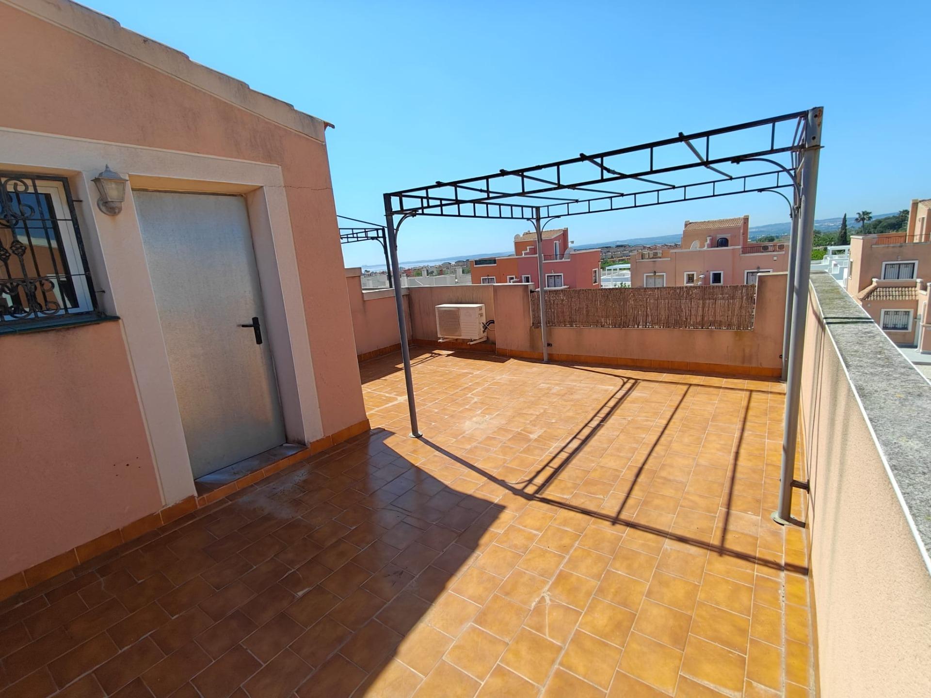 Exterior view in duplex for sale in Los Montesinos