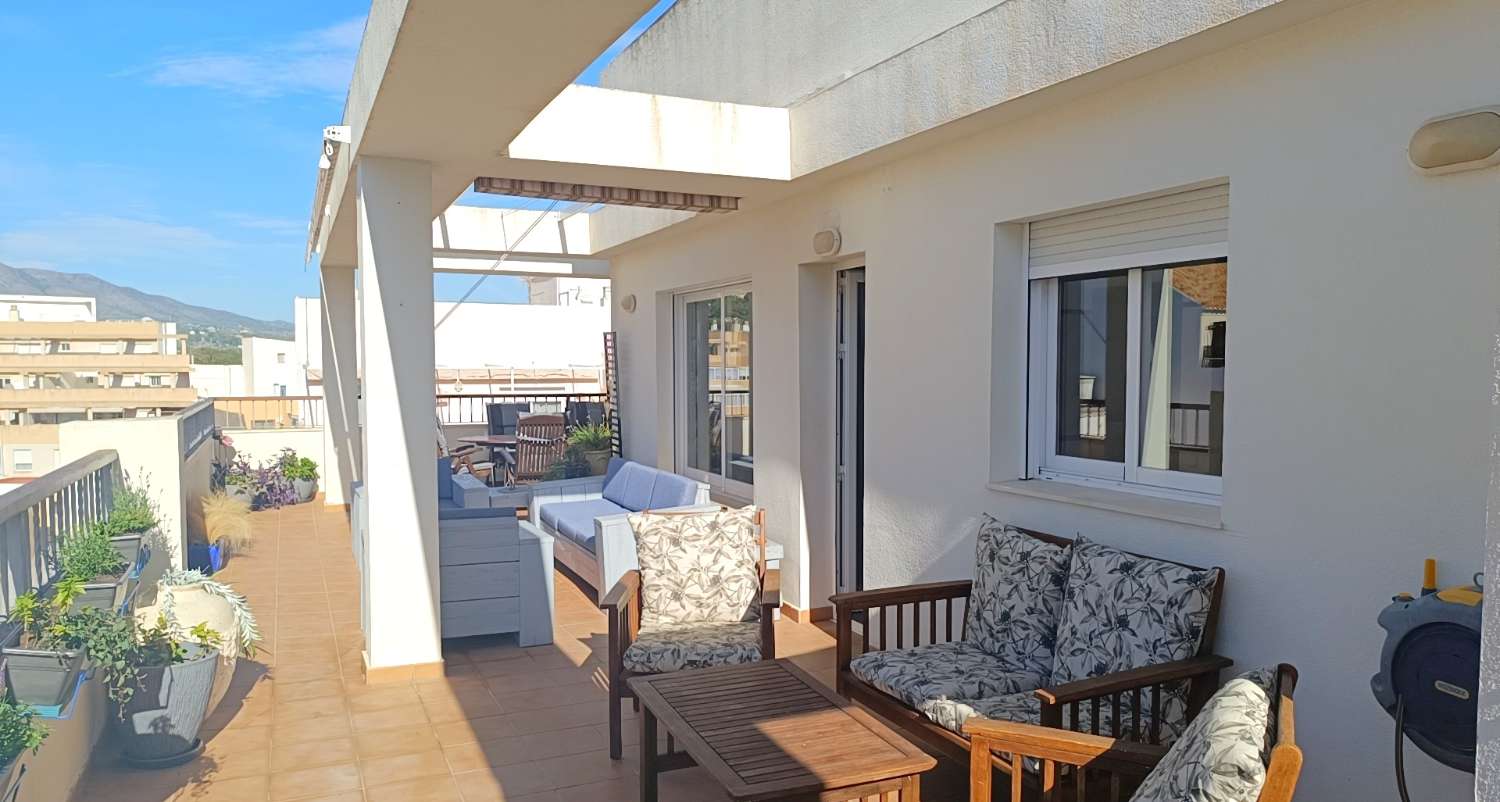 Pool area in apartment for sale in Calpe