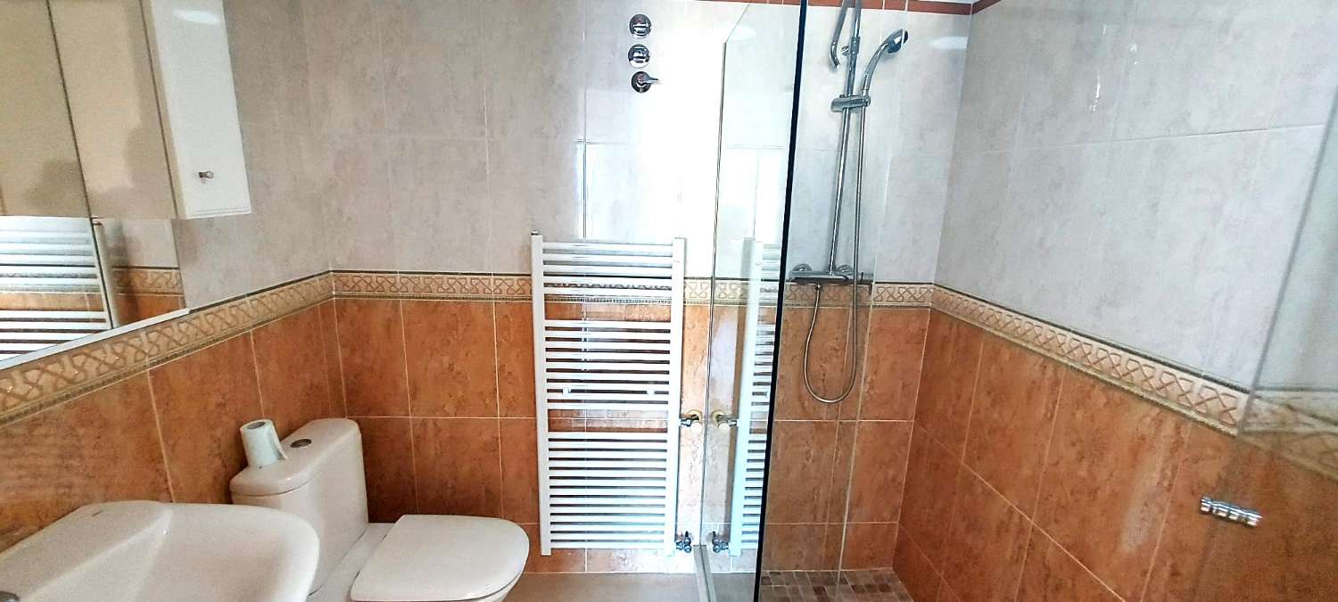 Bedroom in apartment for sale in Calpe
