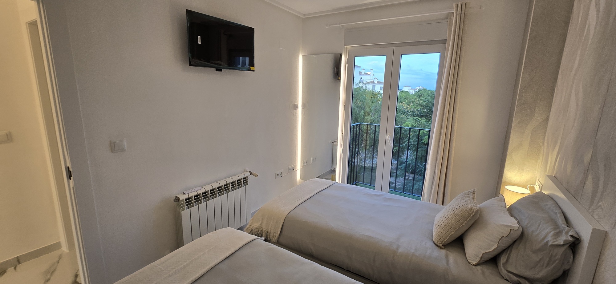 Bedroom in apartment for sale in Hacienda Riquelme Golf Resort