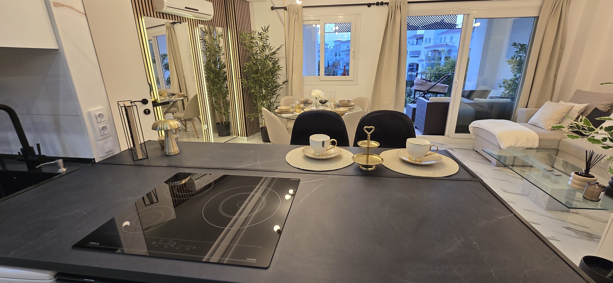Dining area in apartment for sale in Hacienda Riquelme Golf Resort