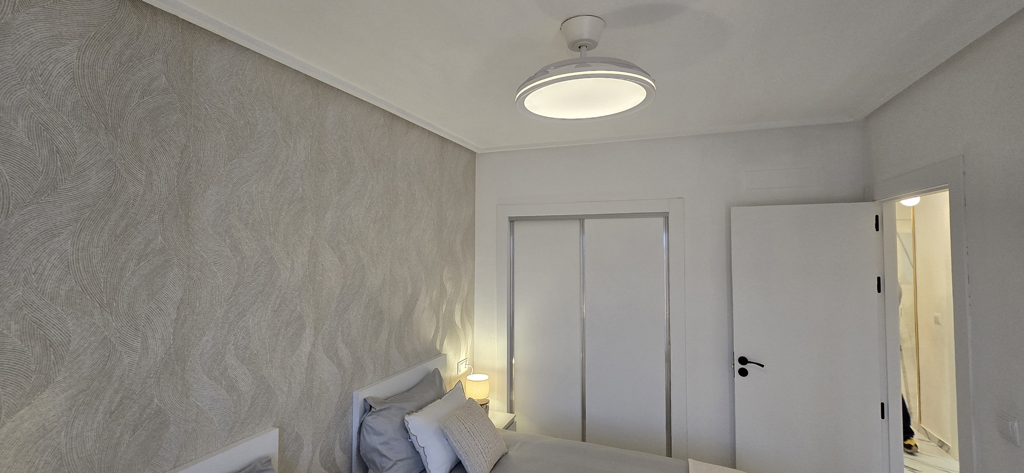 Bedroom in apartment for sale in Hacienda Riquelme Golf Resort