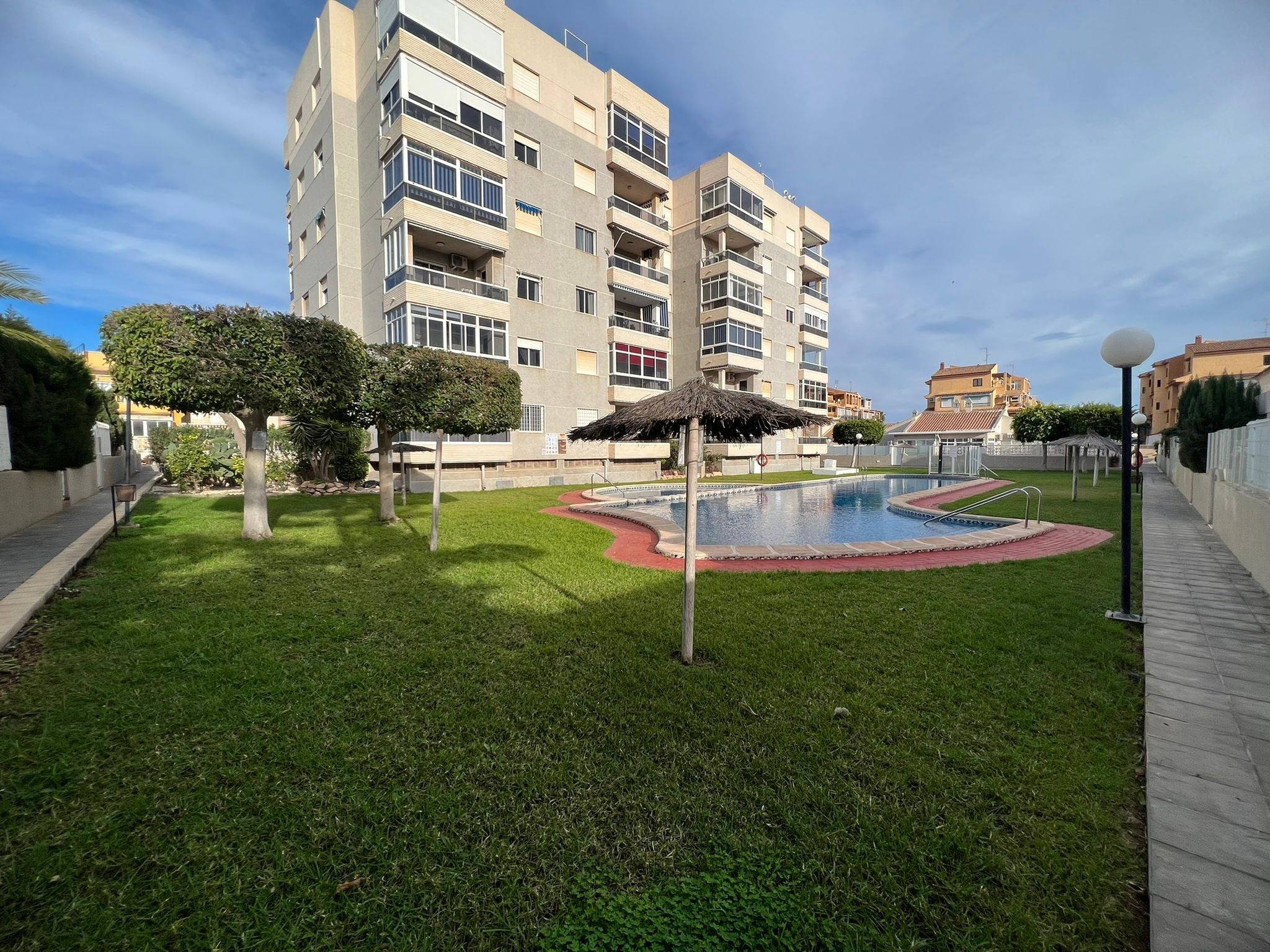 Terrace in apartment for sale in Torrevieja