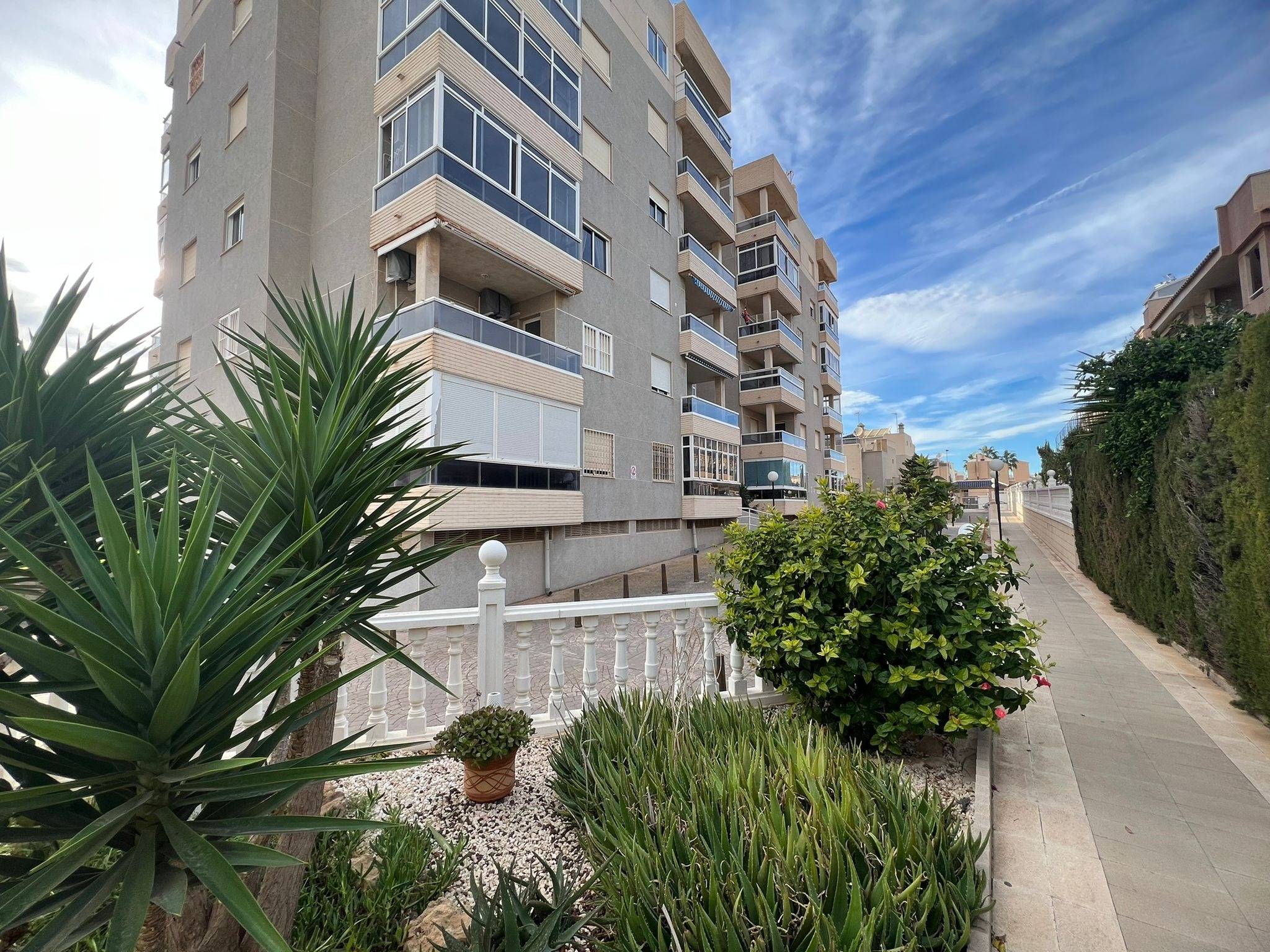 Discover this charming duplex located in the peaceful city of Orihuela, specifically in the sought-a