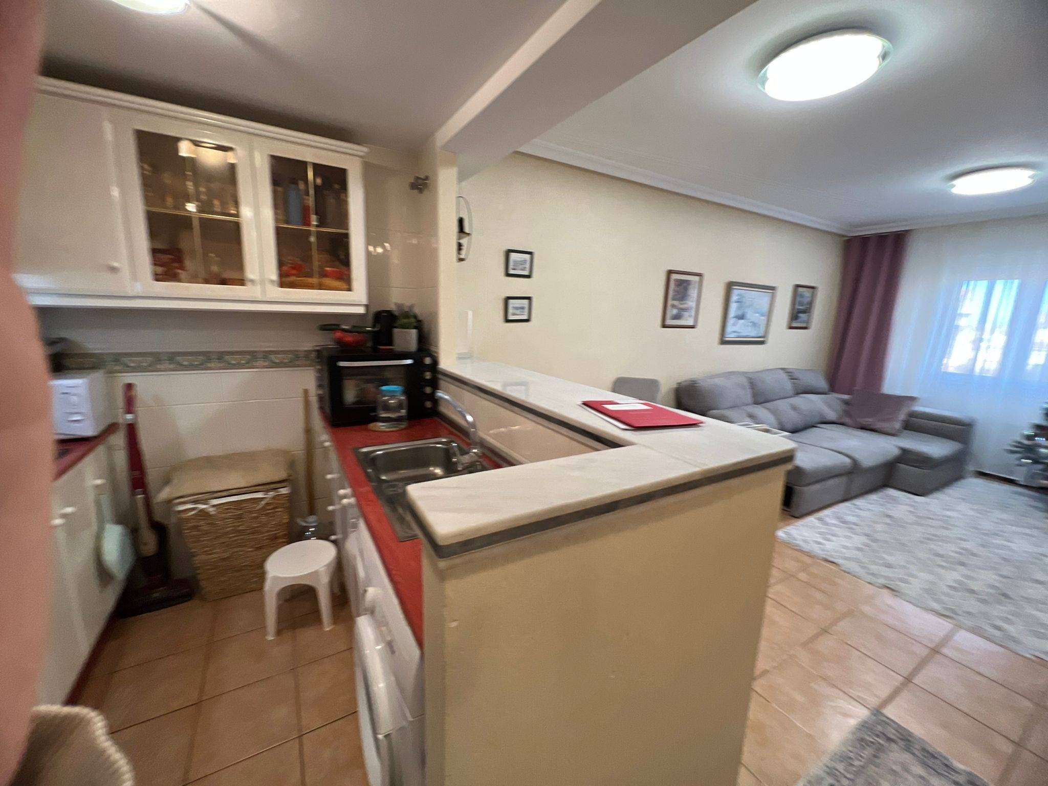Bedroom in apartment for sale in Torrevieja