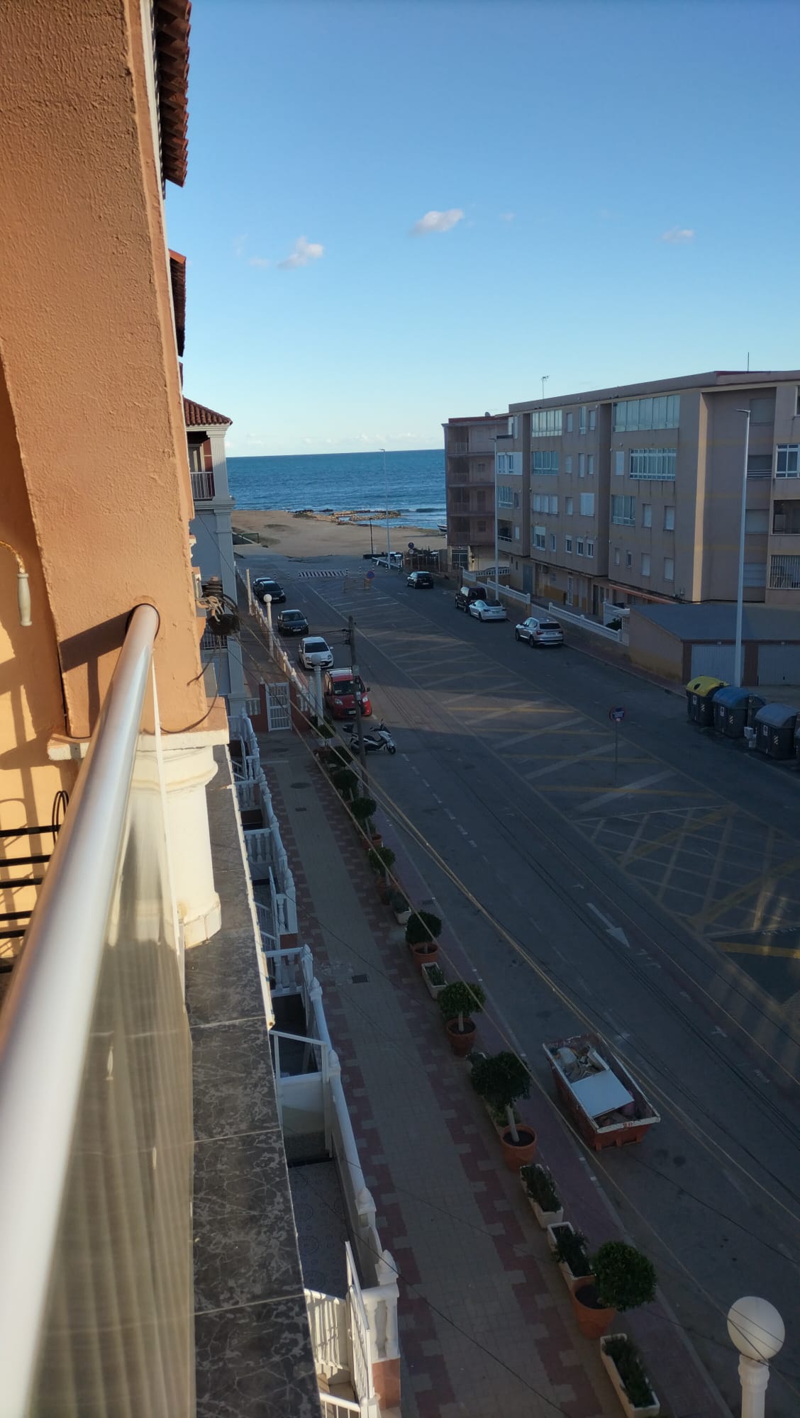 Bright and inviting south-facing duplex penthouse on the beachfront, enjoying sunlight all year roun