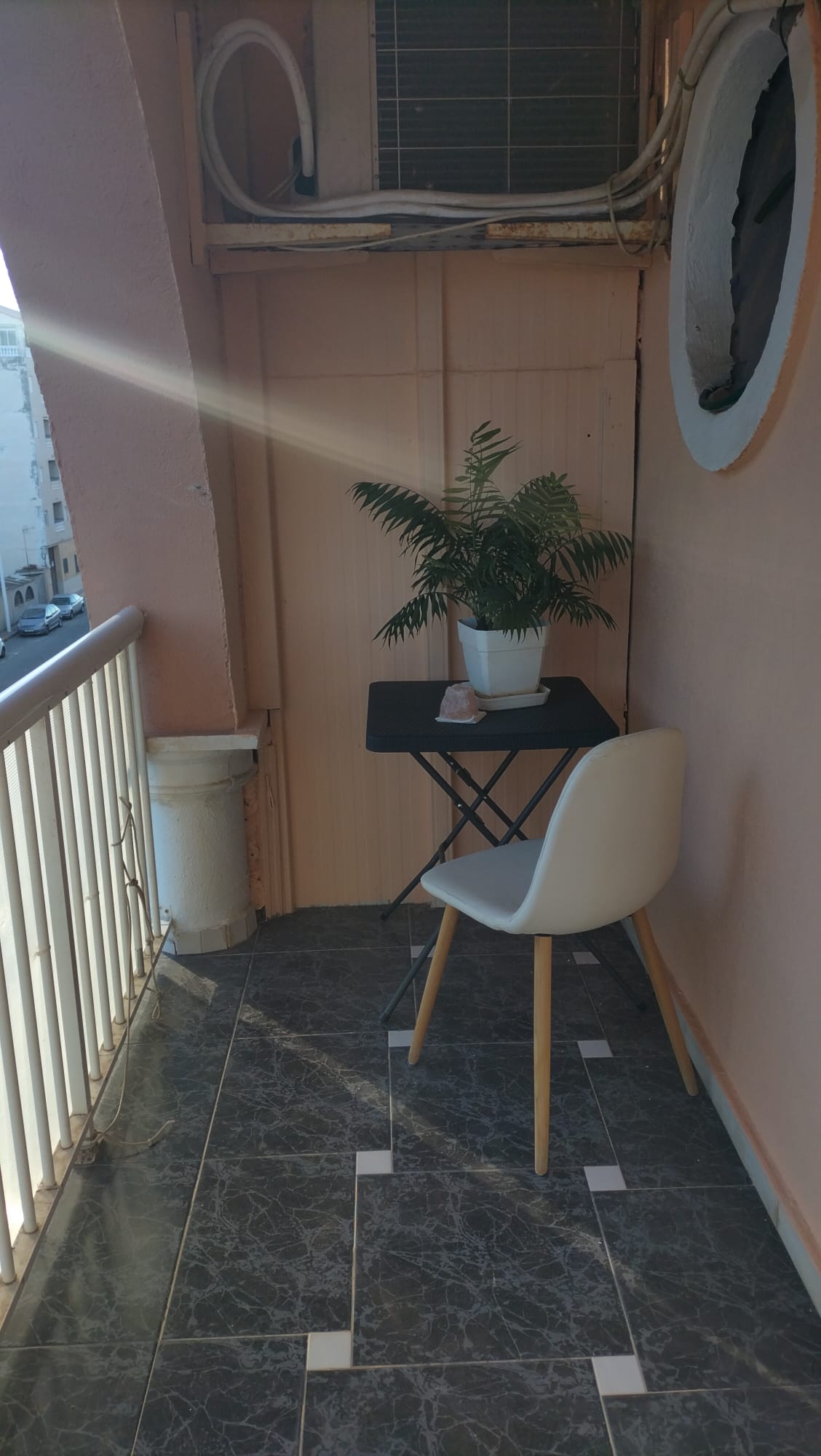 Bright and inviting south-facing duplex penthouse on the beachfront, enjoying sunlight all year roun