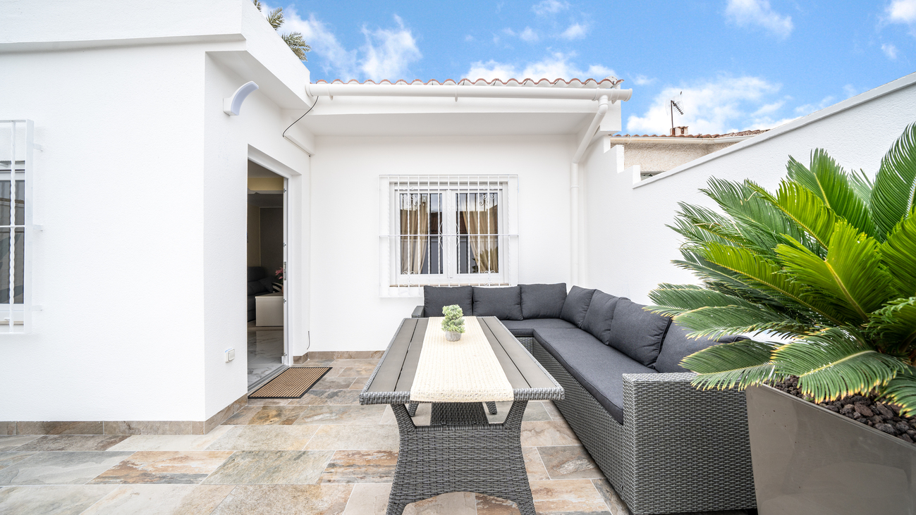 Bedroom in bungalow for sale in Torrevieja