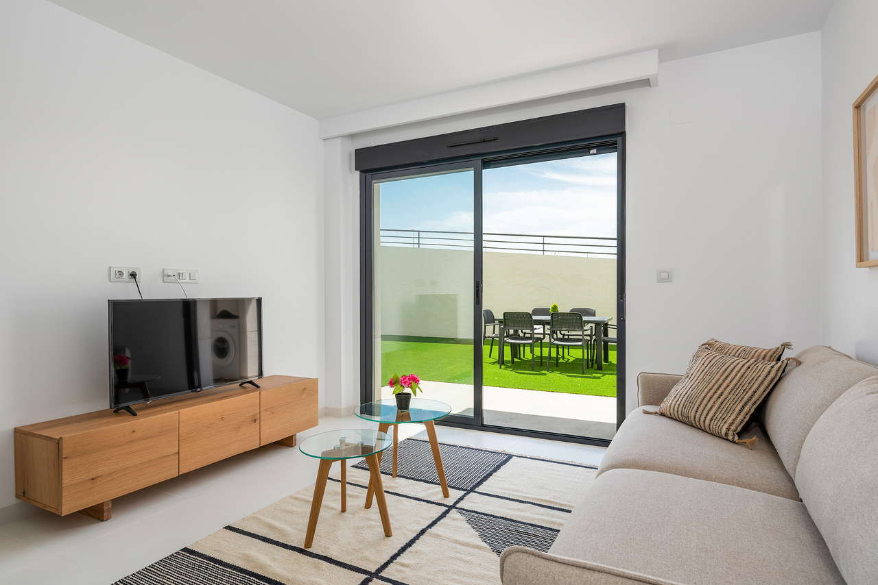 Garden in apartment for sale in San Miguel de Salinas