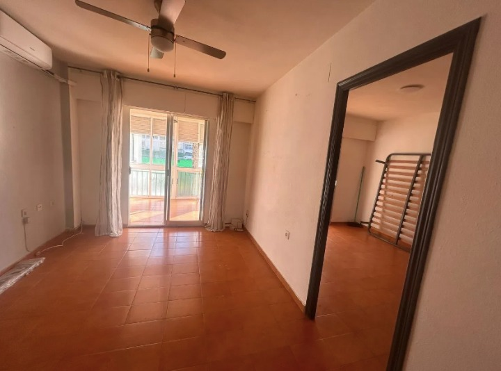 Pool area in apartment for sale in Torrevieja