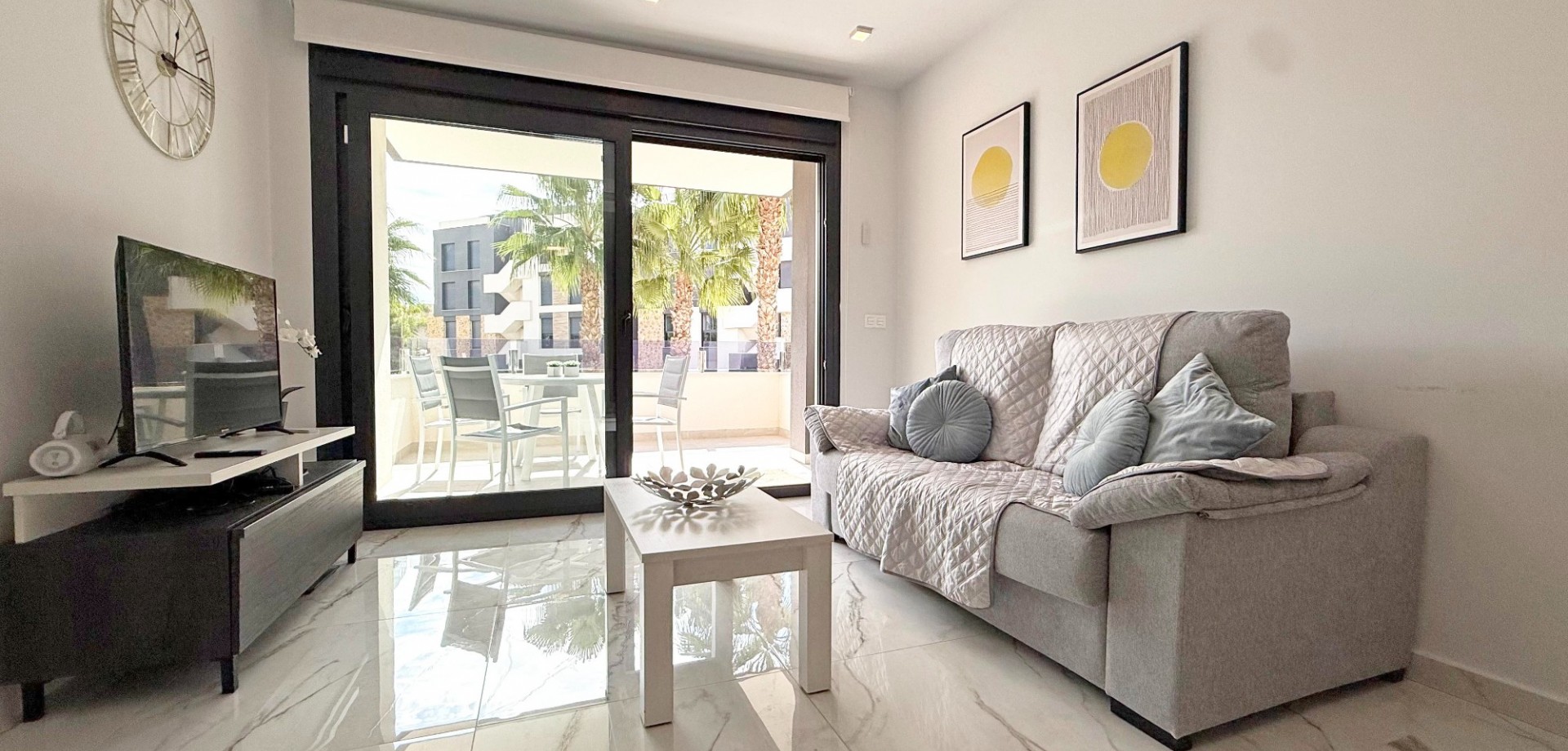 Bathroom in apartment for sale in Orihuela Costa