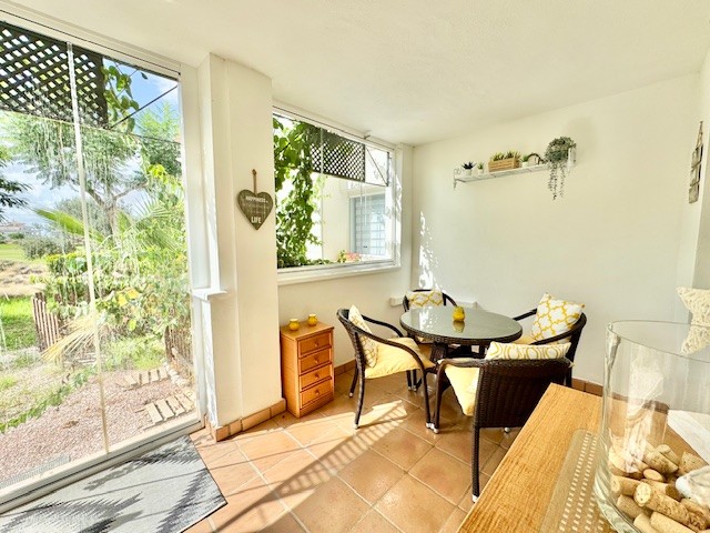 Garden in apartment for sale in Hacienda Riquelme Golf Resort