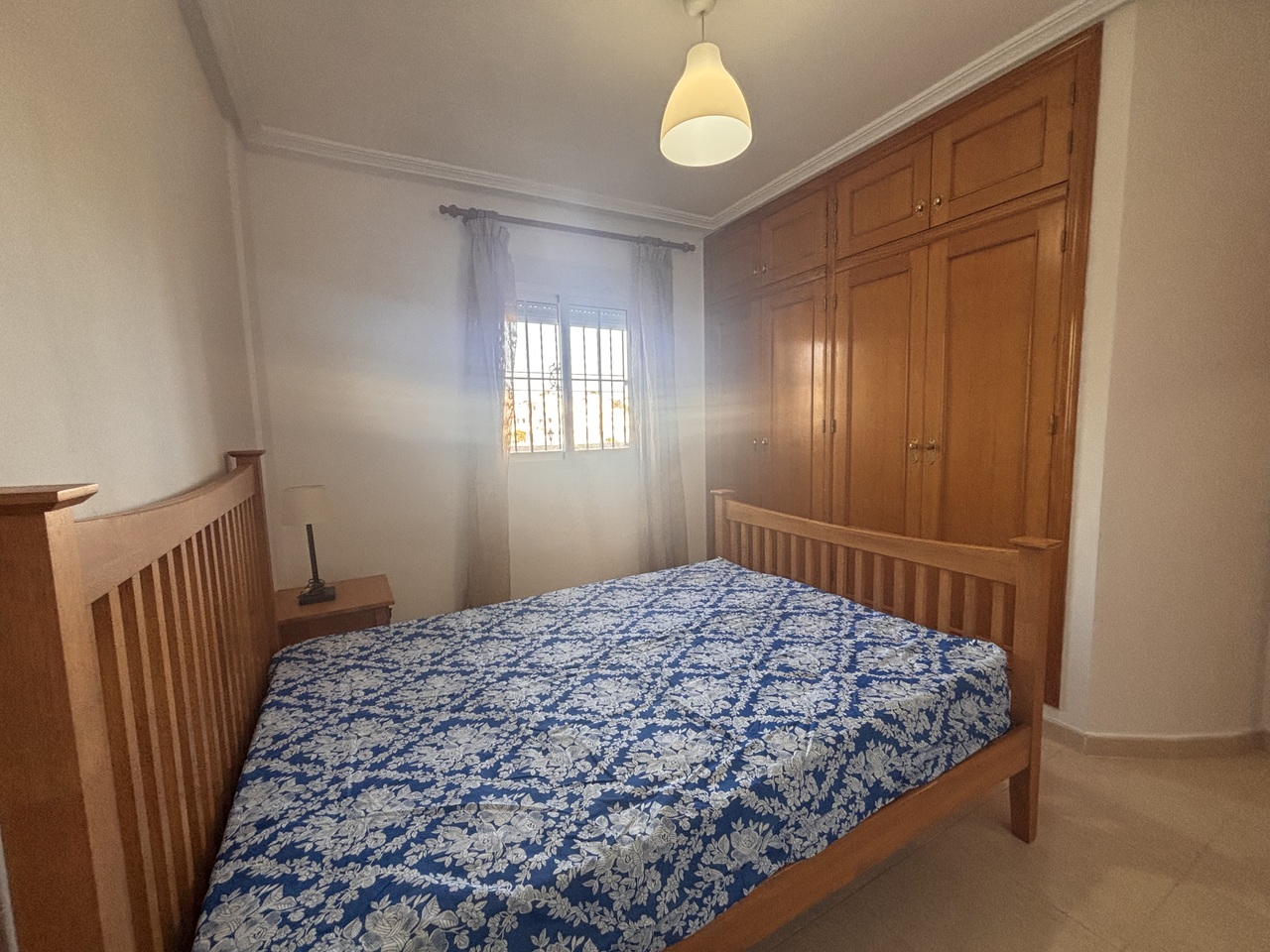 Bedroom in apartment for sale in Cabo Roig