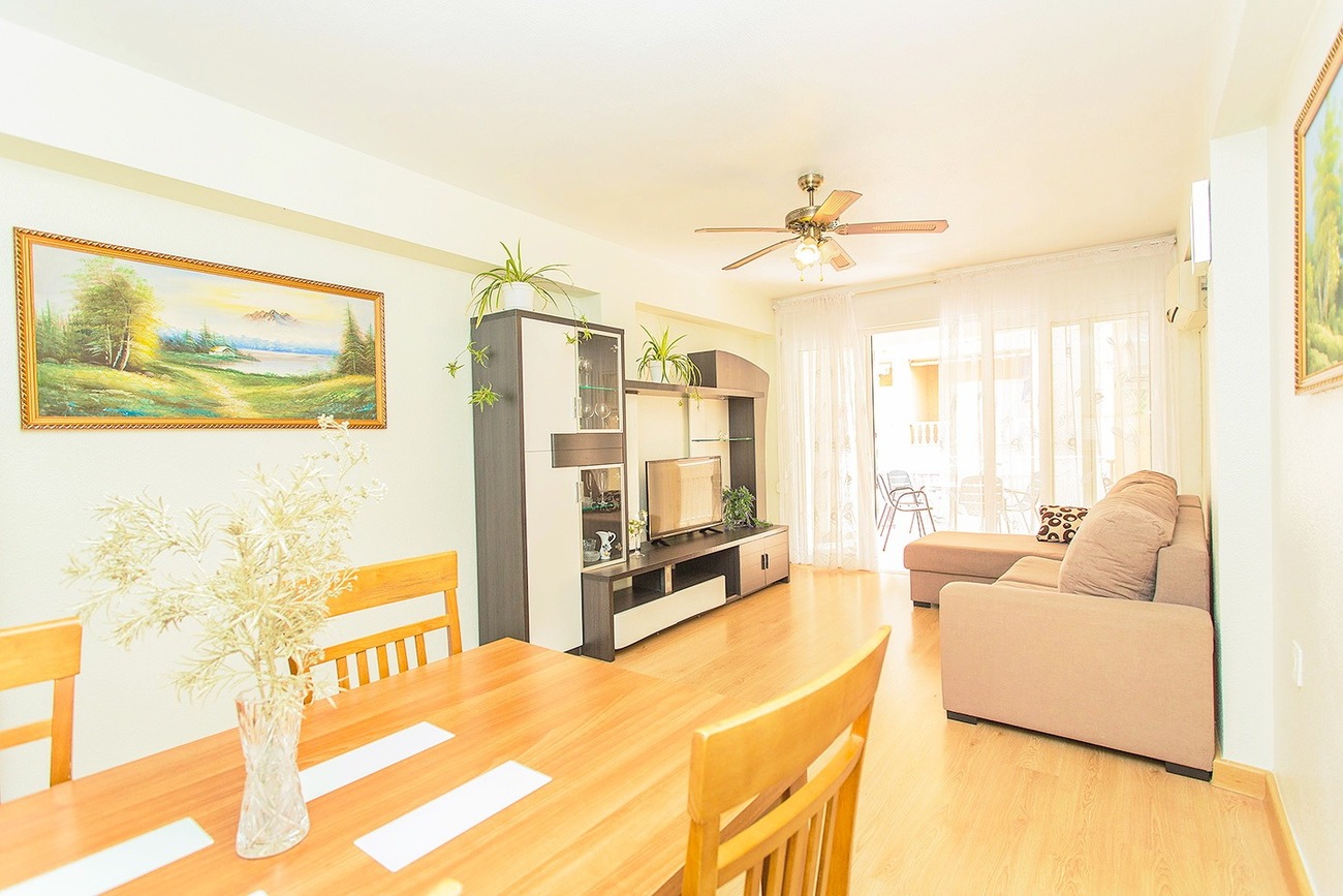 Pool area in apartment for sale in Torrevieja
