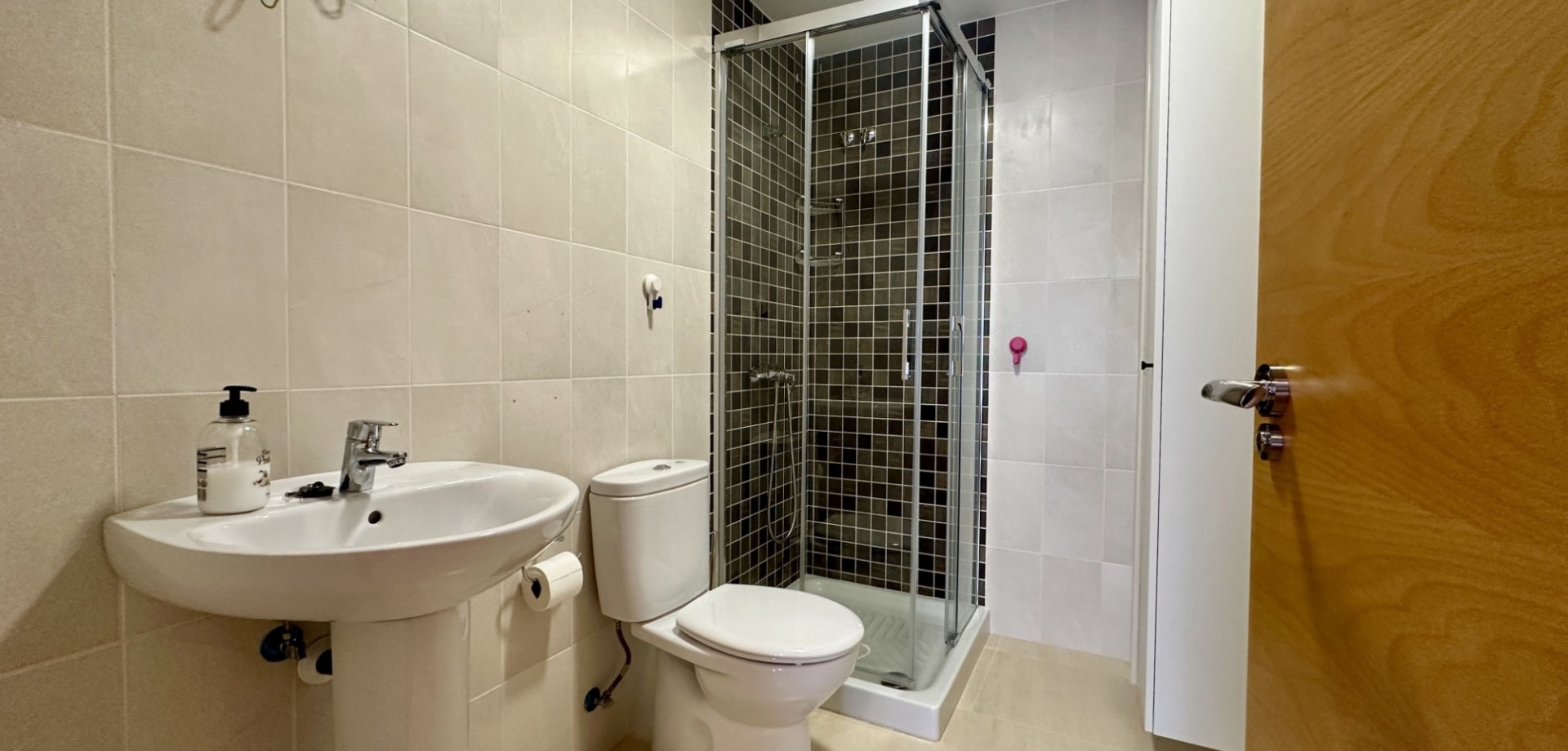 Bedroom in apartment for sale in San Miguel de Salinas