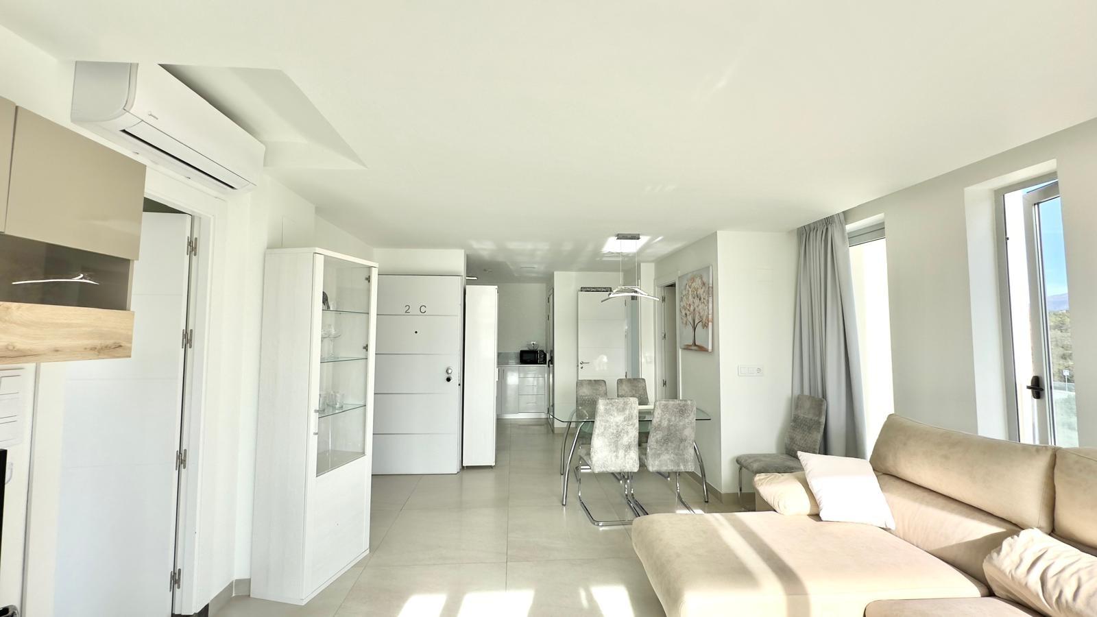 Master bedroom in apartment for sale in Finestrat