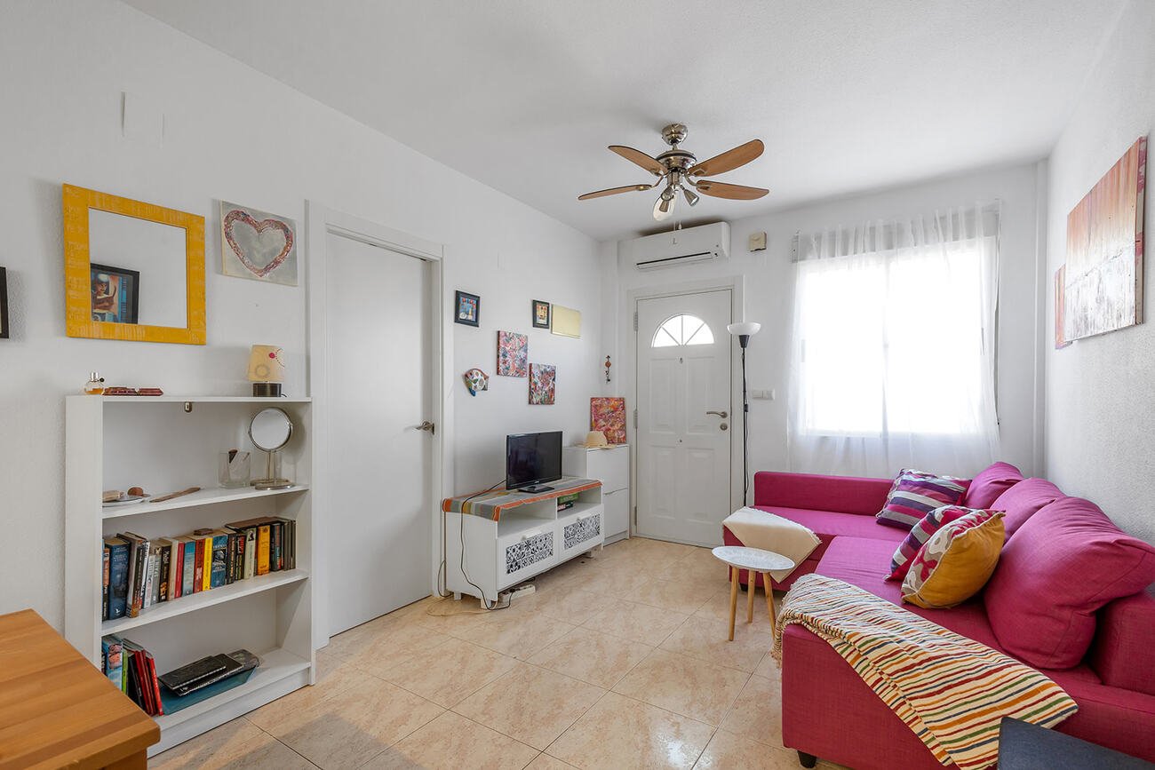 Terrace in bungalow for sale in Orihuela Costa