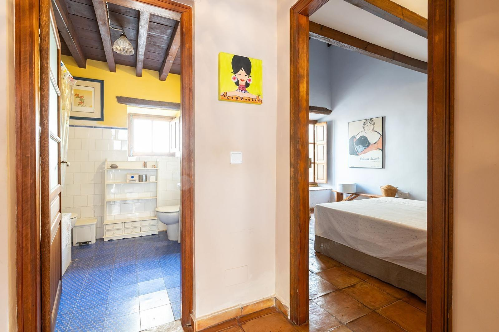 Master bedroom in terraced for sale in Los Martinez Del Puerto