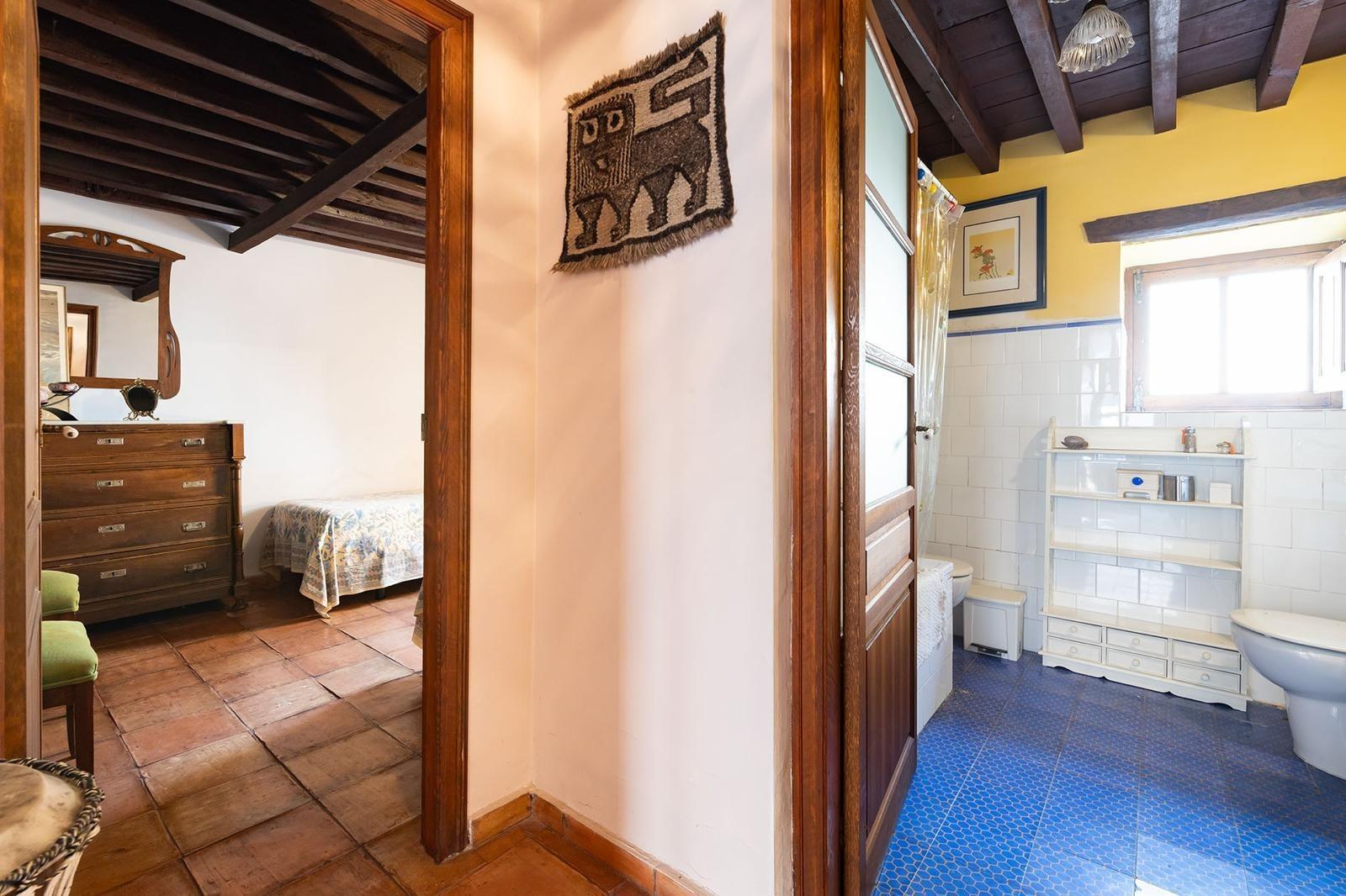 Bathroom in terraced for sale in Los Martinez Del Puerto