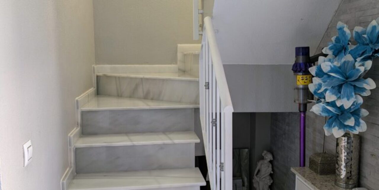 Living room in villa for sale in Villamartin