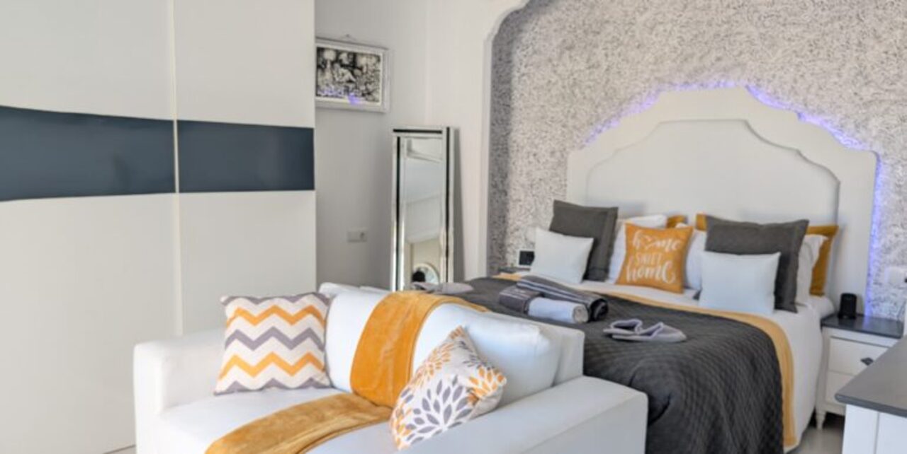 Terrace in villa for sale in Villamartin
