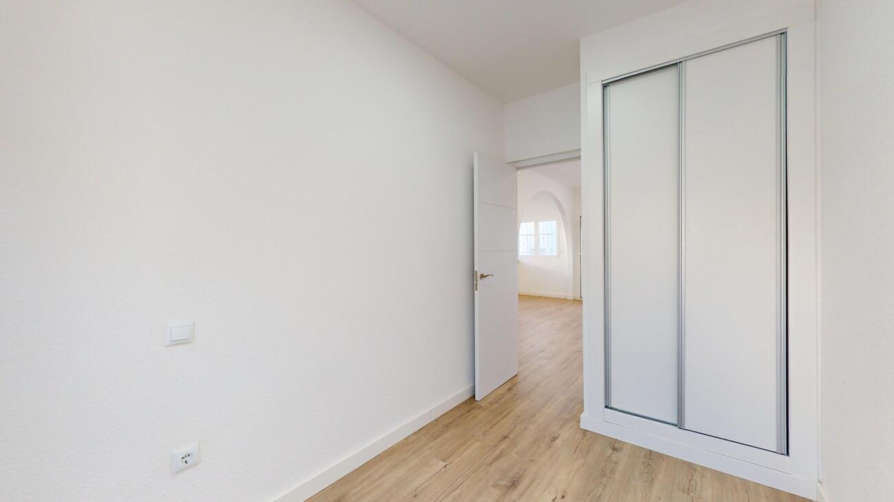 Master bedroom in bungalow for sale in Villamartin