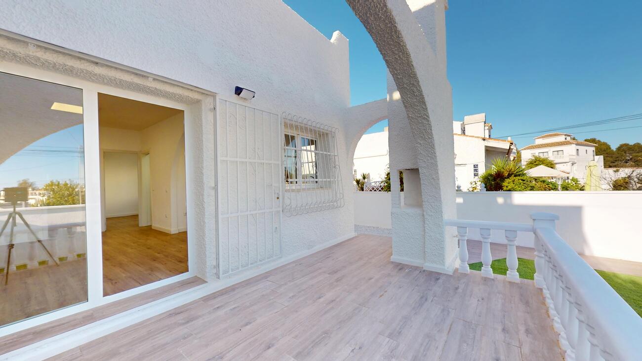 Exterior view in bungalow for sale in Villamartin