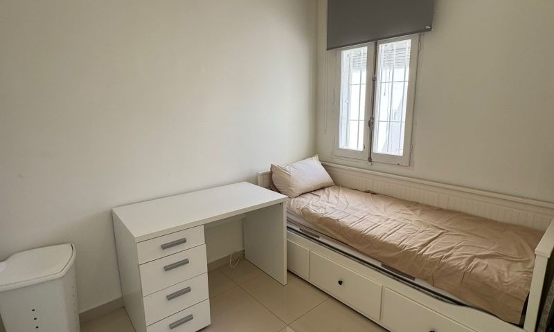 Terrace in villa for sale in Torrevieja