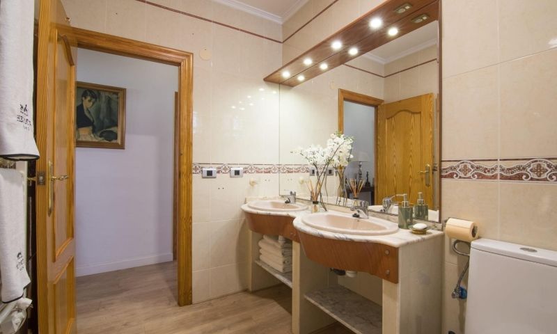 Exterior view in villa for sale in Elche