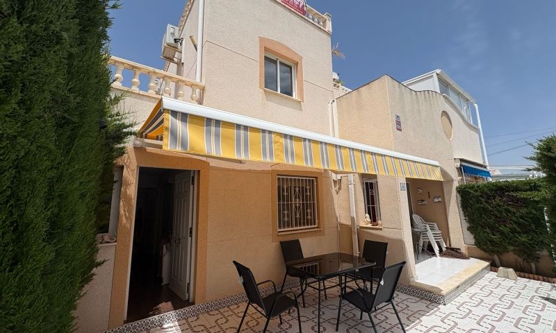 Living room in duplex for sale in Torrevieja