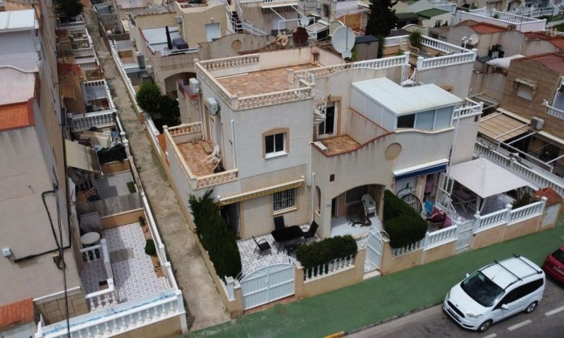Master bedroom in duplex for sale in Torrevieja
