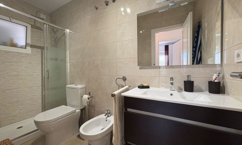 Garden in duplex for sale in Torrevieja