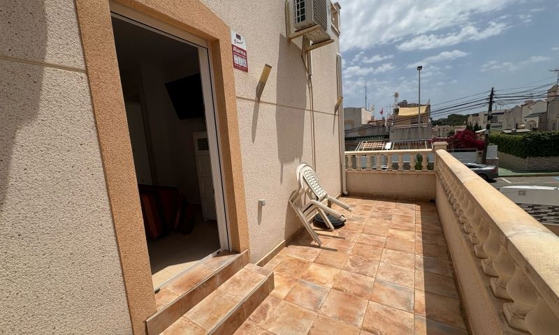 Master bedroom in duplex for sale in Torrevieja