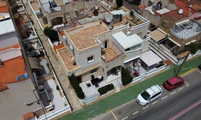 Bedroom in duplex for sale in Torrevieja