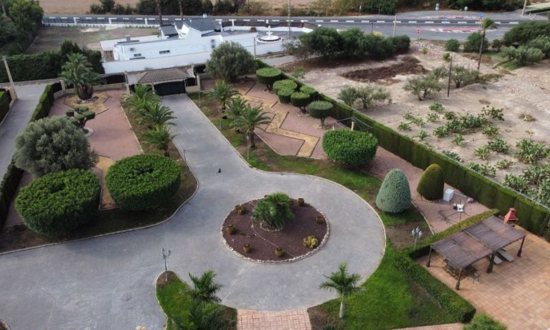 Dining area in villa for sale in Elche