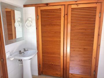 Living room in villa for sale in Elche