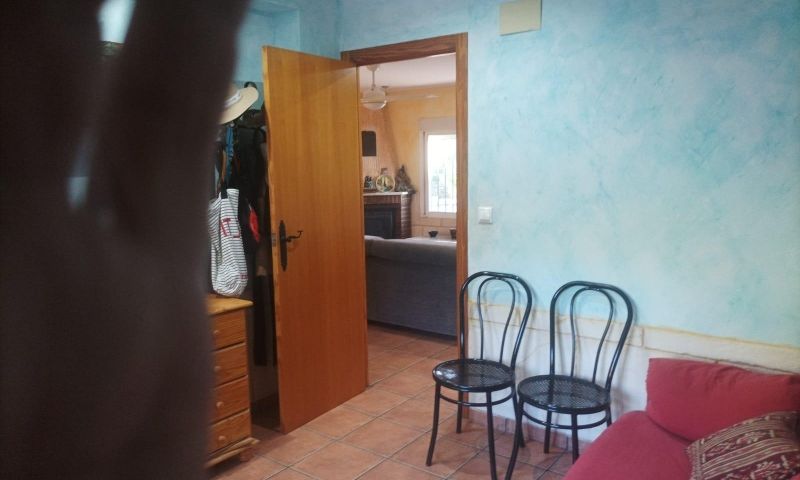 Master bedroom in villa for sale in Elche