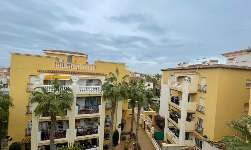 Penthouse in Aldea del Mar – Torrevieja Exclusive rustic-style penthouse located in the prestigious