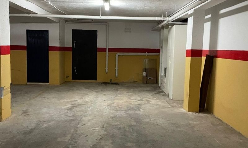 Bedroom in apartment for sale in Torrevieja