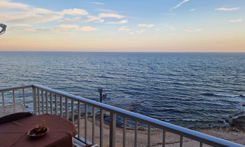 Living by the sea has never been so real