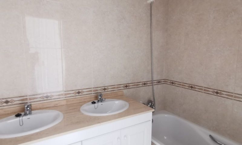 Garden in apartment for sale in Orihuela Costa