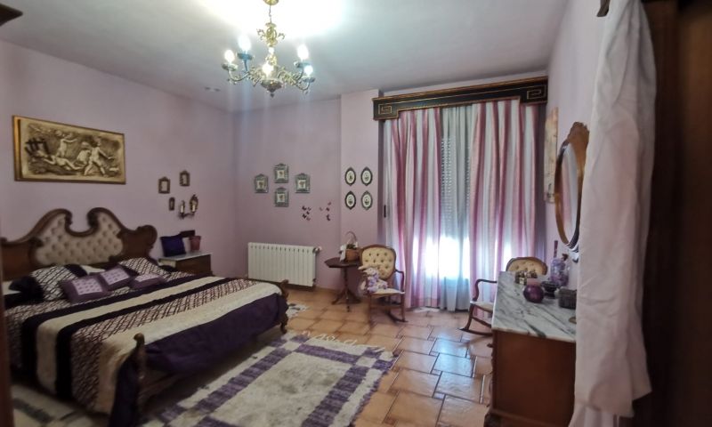 Kitchen in villa for sale in Orihuela