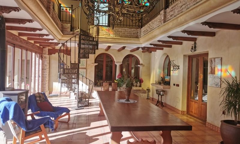 Terrace in villa for sale in Orihuela