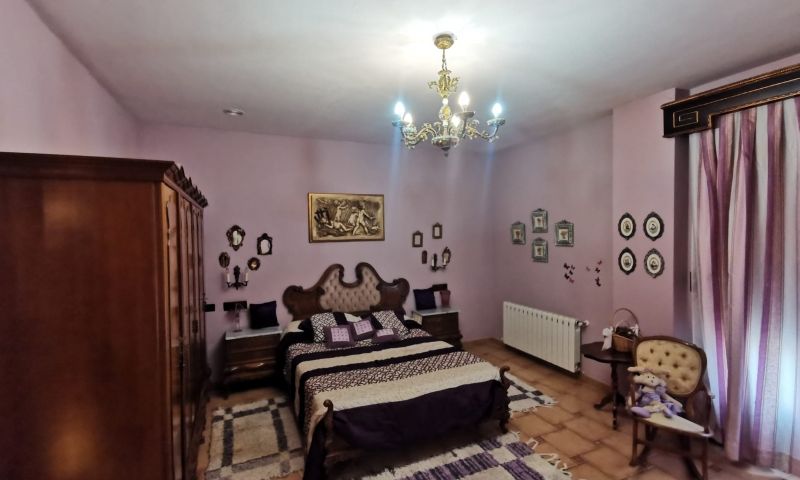 Garden in villa for sale in Orihuela