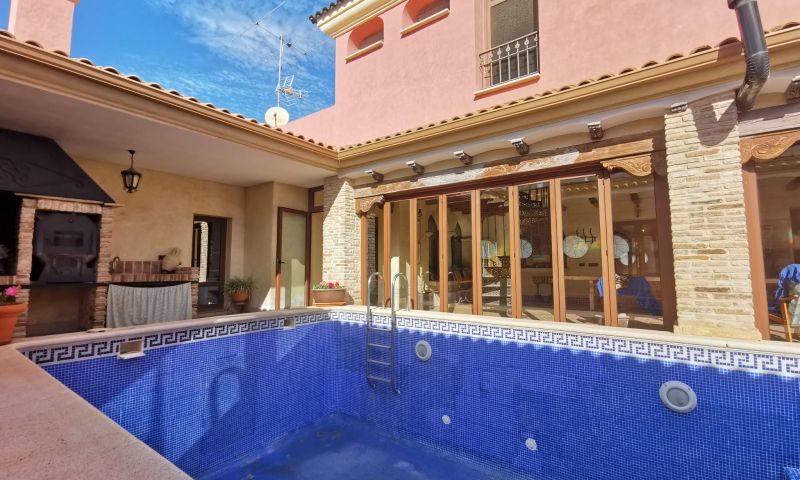 Living room in villa for sale in Orihuela