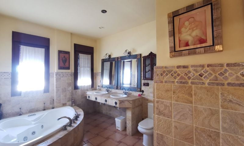 Terrace in villa for sale in Orihuela