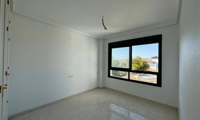 Kitchen in apartment for sale in Orihuela Costa