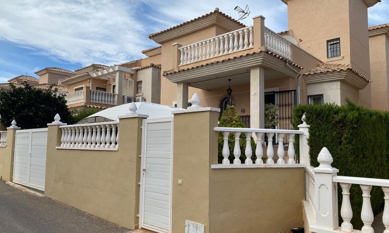 Living room in villa for sale in Orihuela Costa