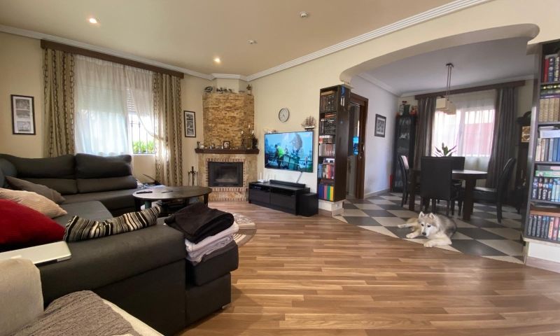 Living room in villa for sale in Orihuela Costa