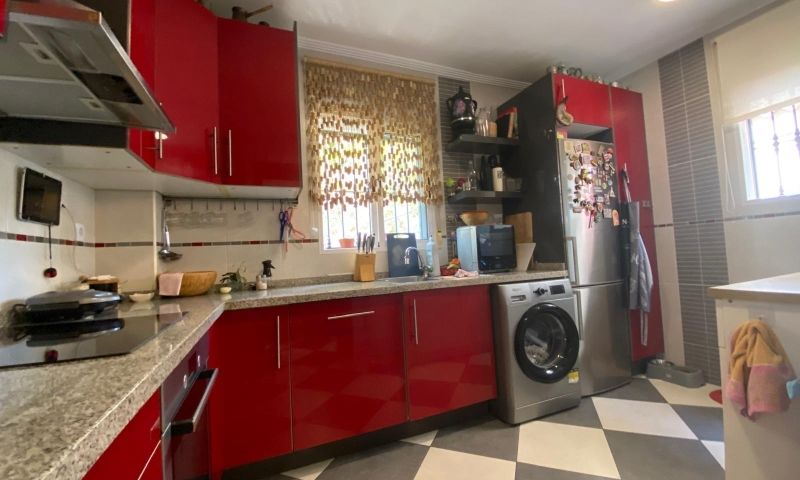 Kitchen in villa for sale in Orihuela Costa